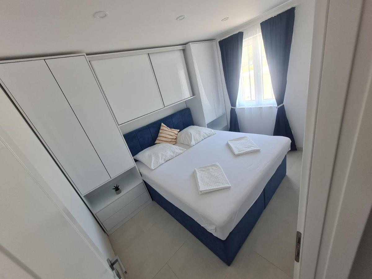Holiday Apartment Marijana Kaštela エクステリア 写真